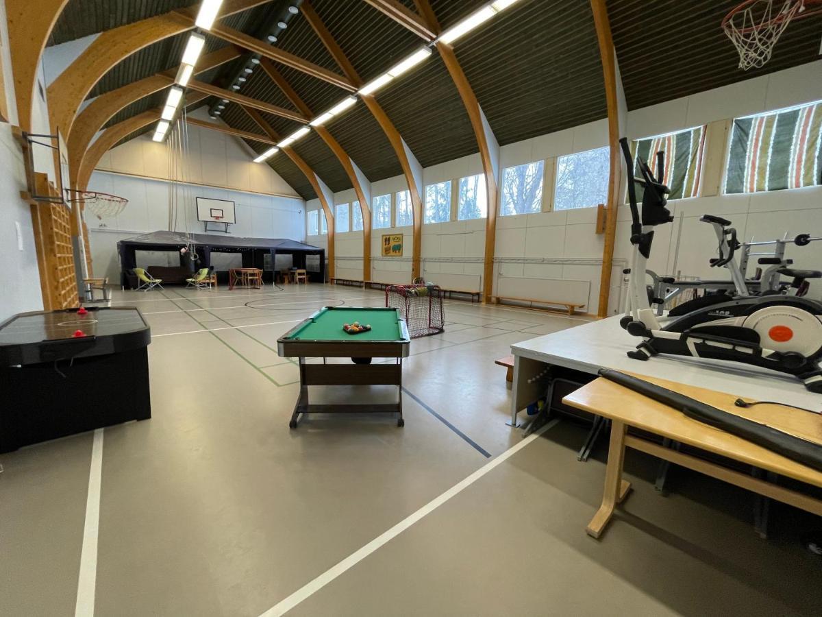Koulumaeki Hostel Karkola Buitenkant foto