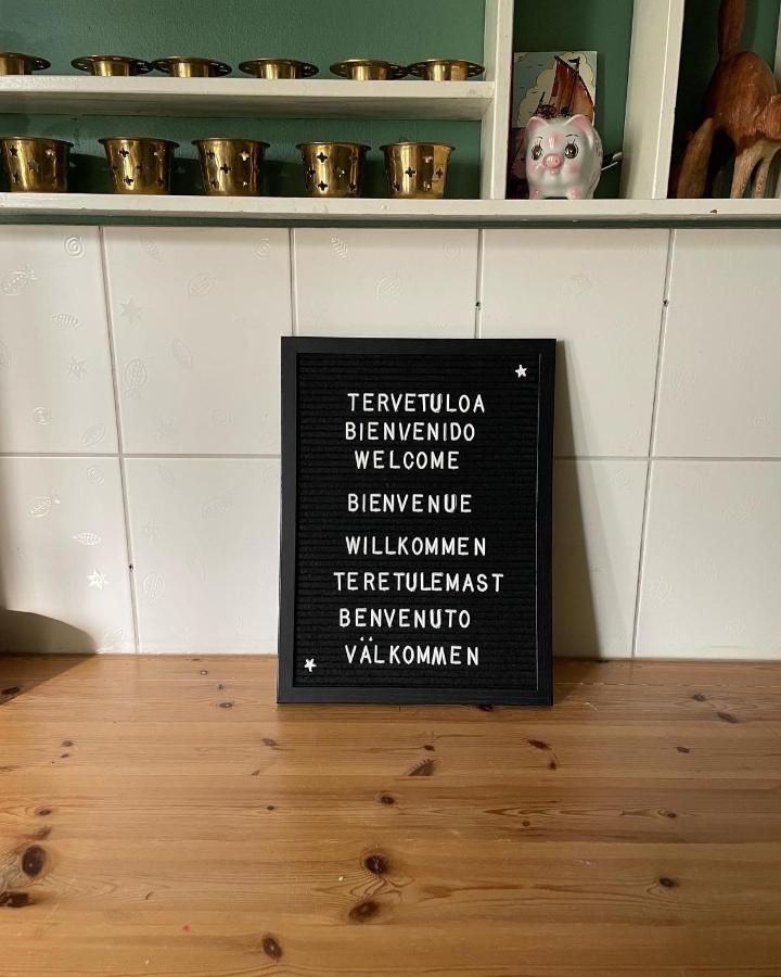 Koulumaeki Hostel Karkola Buitenkant foto